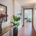 Georgia Modern Panoramic Penthouse With Elevator *