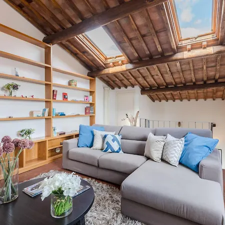 Georgia Modern Panoramic Penthouse With Elevator * Lucca