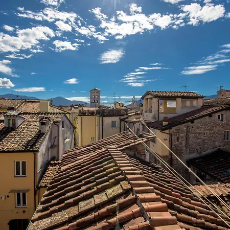 Georgia Modern Panoramic Penthouse With Elevator Lucca