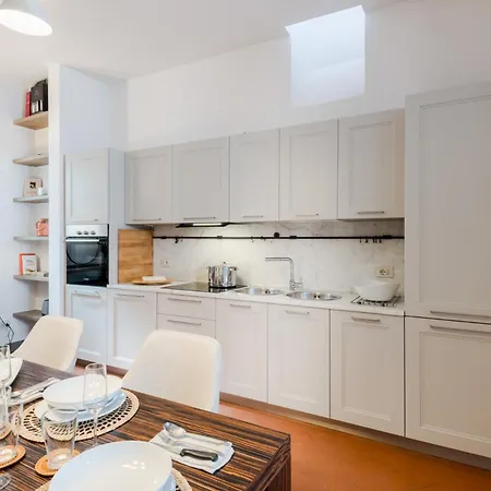 Apartamento Georgia Modern Panoramic Penthouse With Elevator