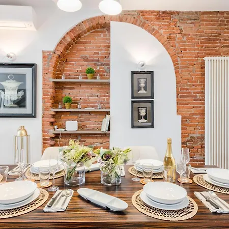 Appartamento Georgia Modern Panoramic Penthouse With Elevator Lucca