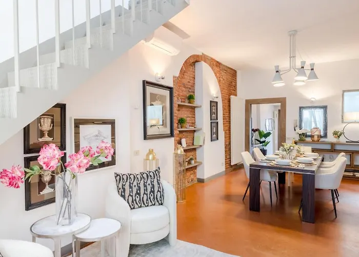 Georgia Modern Panoramic Penthouse With Elevator Apartamento Lucca